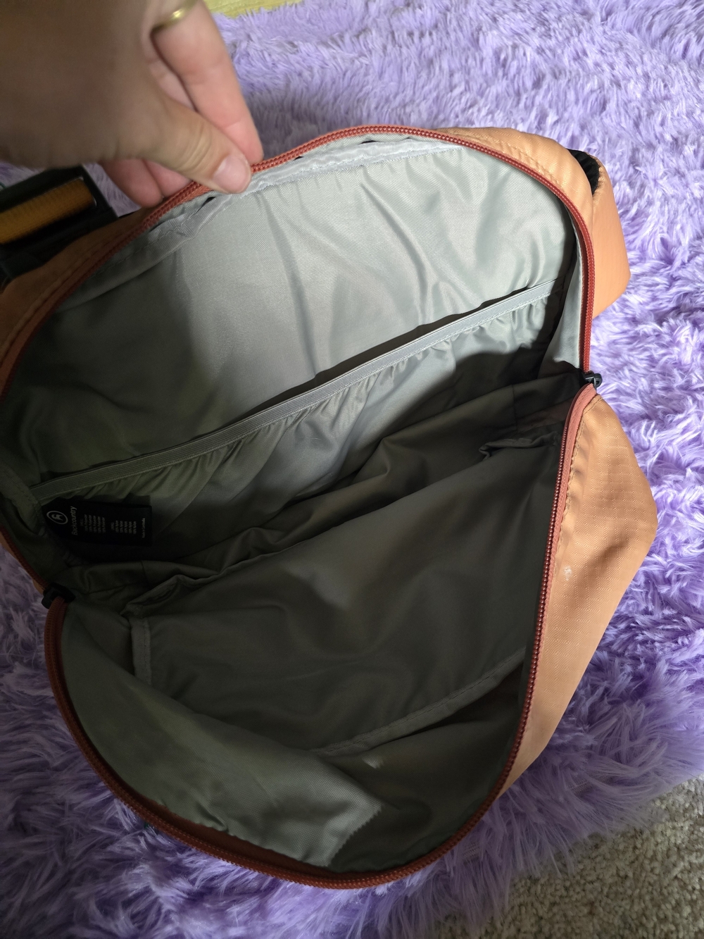 Backcountry 7L Sling Pack- Mustard Yellow Sling Crossbody Bag with Teal Accents - Picture 4 of 6